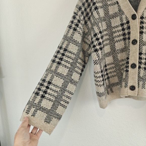 Rails Reese Black Oatmeal Plaid Button Up V-neck Wool Blend Cartigan Size Small - Picture 7 of 15